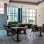Breath-Taking Urban Apartment - Ph Quartier 74